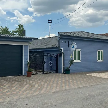 Kékmadár Alsómégy *